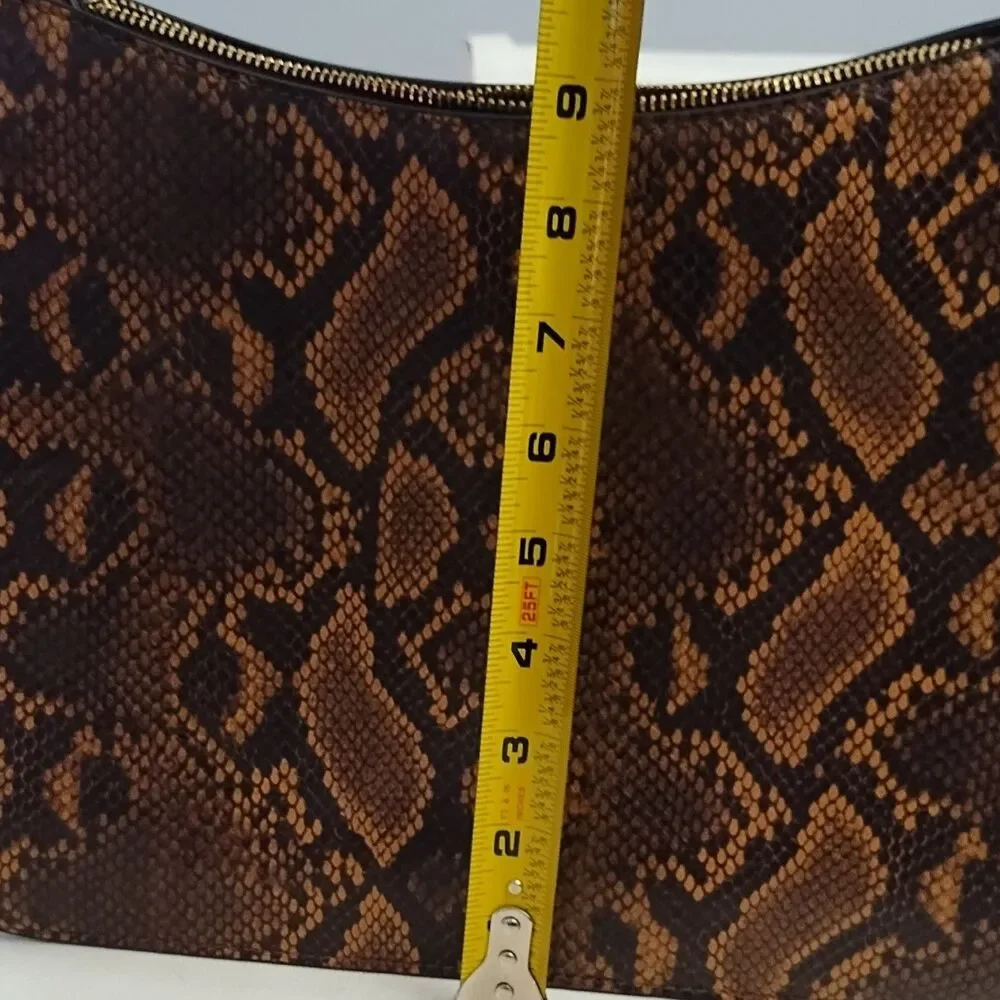 Alfani brown snake